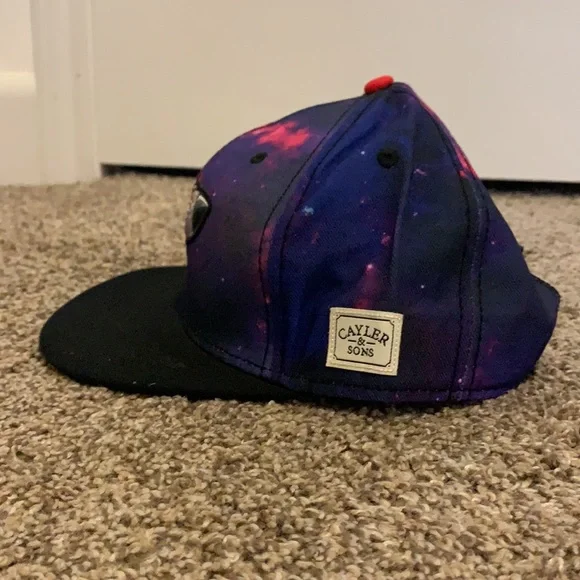 Galaxy SnapBack by Cayley and Sons - Picture 2 of 4